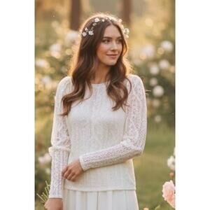 Express Cream Floral Lace Puff Sleeve Top - Size Large - Romantic Boho Stretch